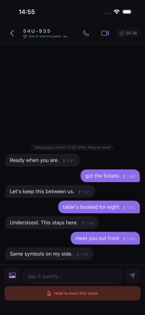 Sotvo's room for two on iOS: a mock private conversation marked end-to-end encrypted, with messages set to vanish two minutes after they are sent.
